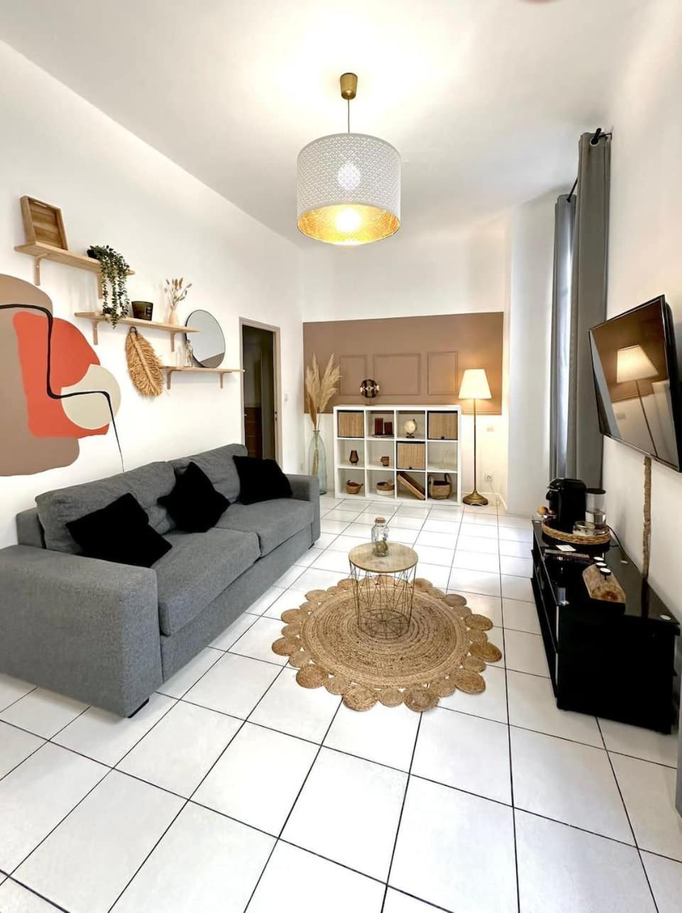 Apartmán Little Athena - Gare St Charles - Vieux Port Marseille Exteriér fotografie