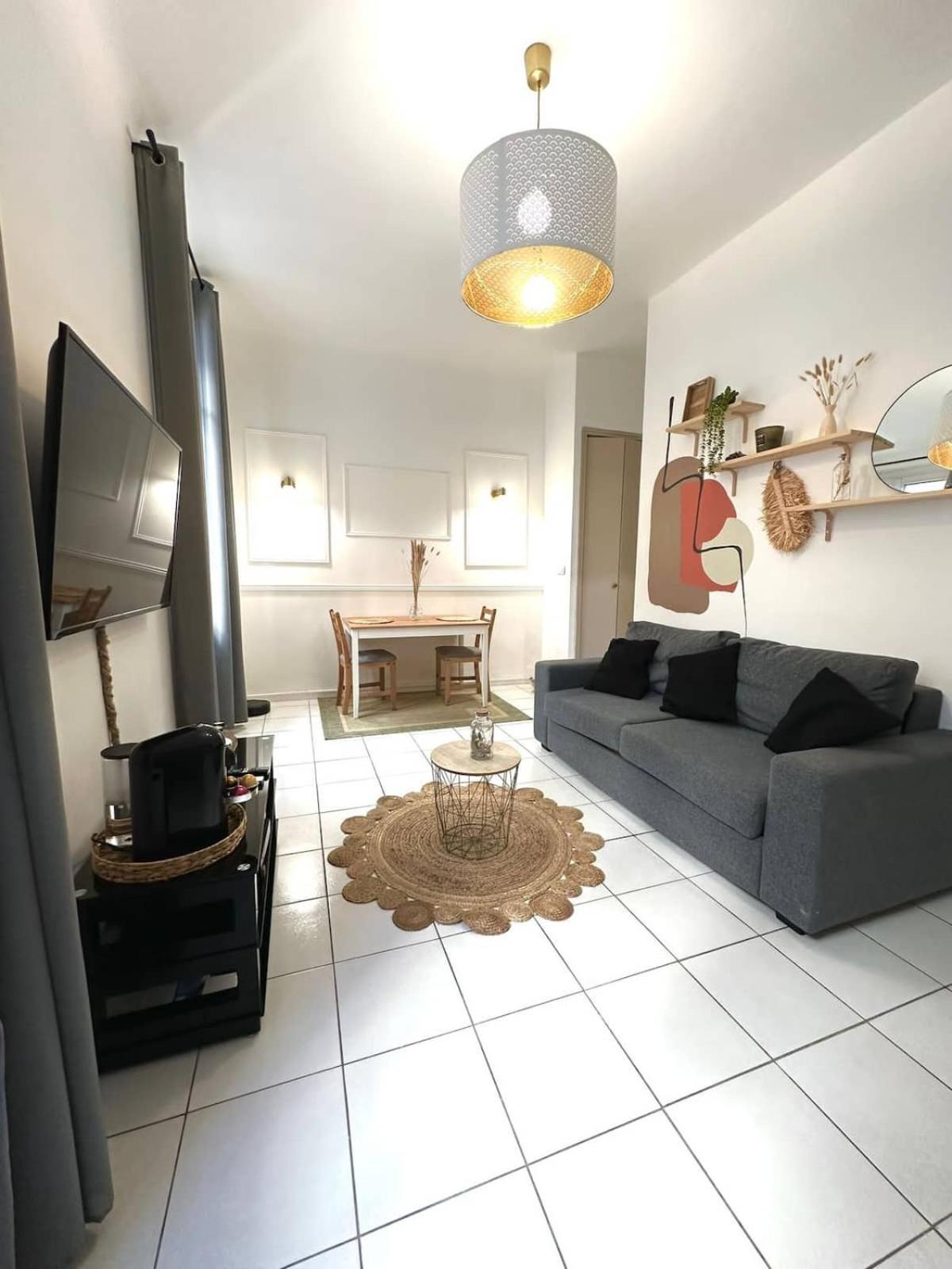 Apartmán Little Athena - Gare St Charles - Vieux Port Marseille Exteriér fotografie