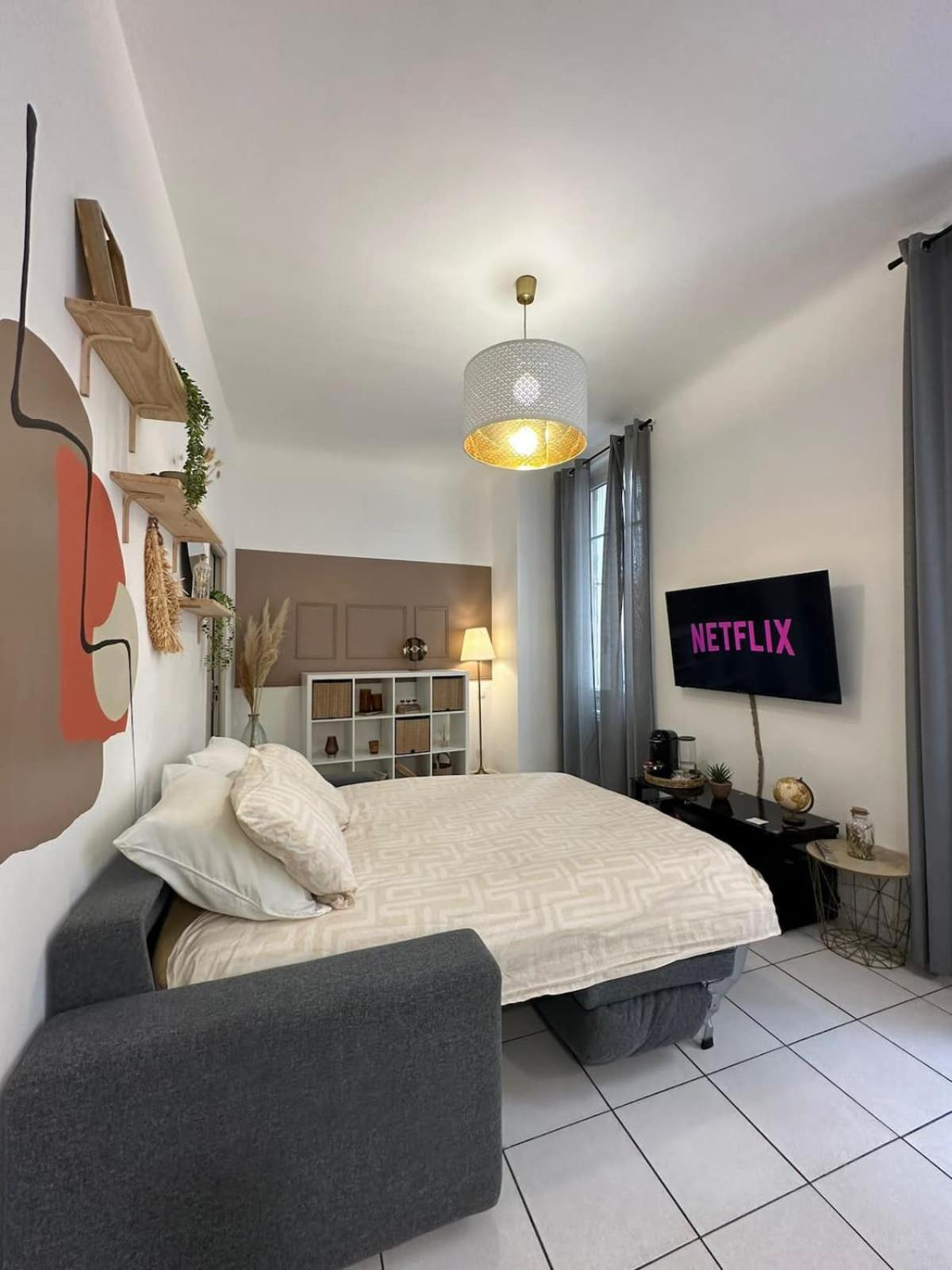 Apartmán Little Athena - Gare St Charles - Vieux Port Marseille Exteriér fotografie